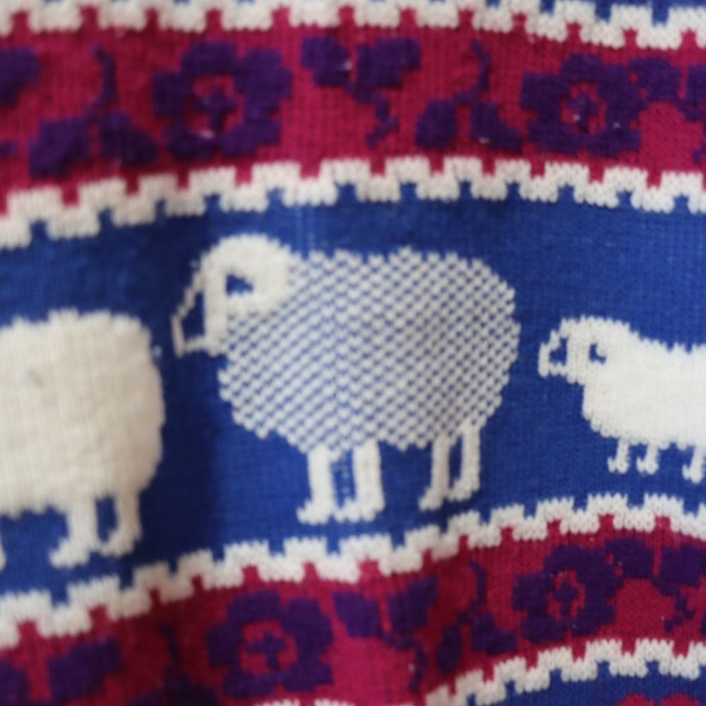 Private Eyes Vintage Blue Heart & Sheep Knit Sweater Retro Cozy Large USA - Picture 9 of 14